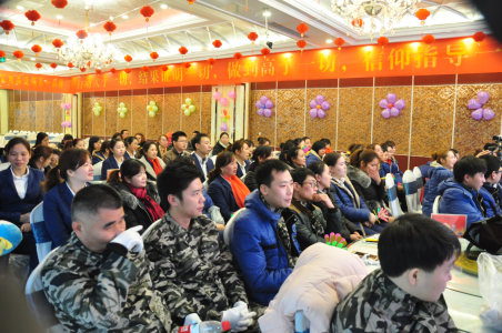 年会侧记：齐彩江津公司第一季度PK会暨年度表彰大会